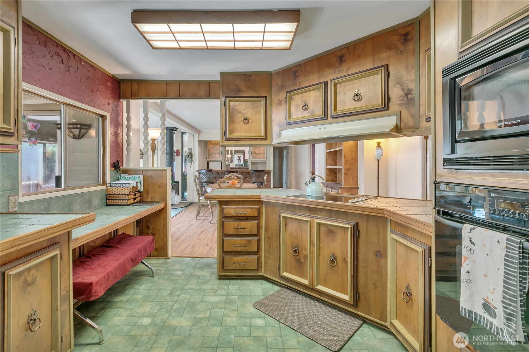 2500 S 370th Street #117, Federal Way, WA 98003