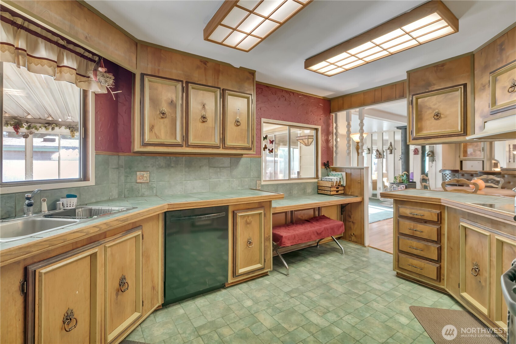 2500 S 370th Street #117, Federal Way, WA 98003