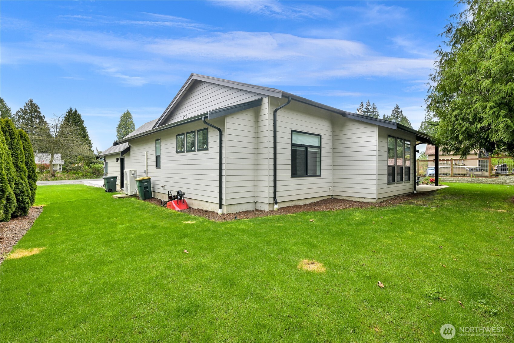 8103 Kayak Way , Blaine, WA 98230