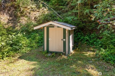 5154 N Lake Cushman Road , Hoodsport, WA 98548 - Photo 17