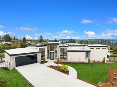 1810 91st Place NE, Clyde Hill, WA 98004 - Photo 37