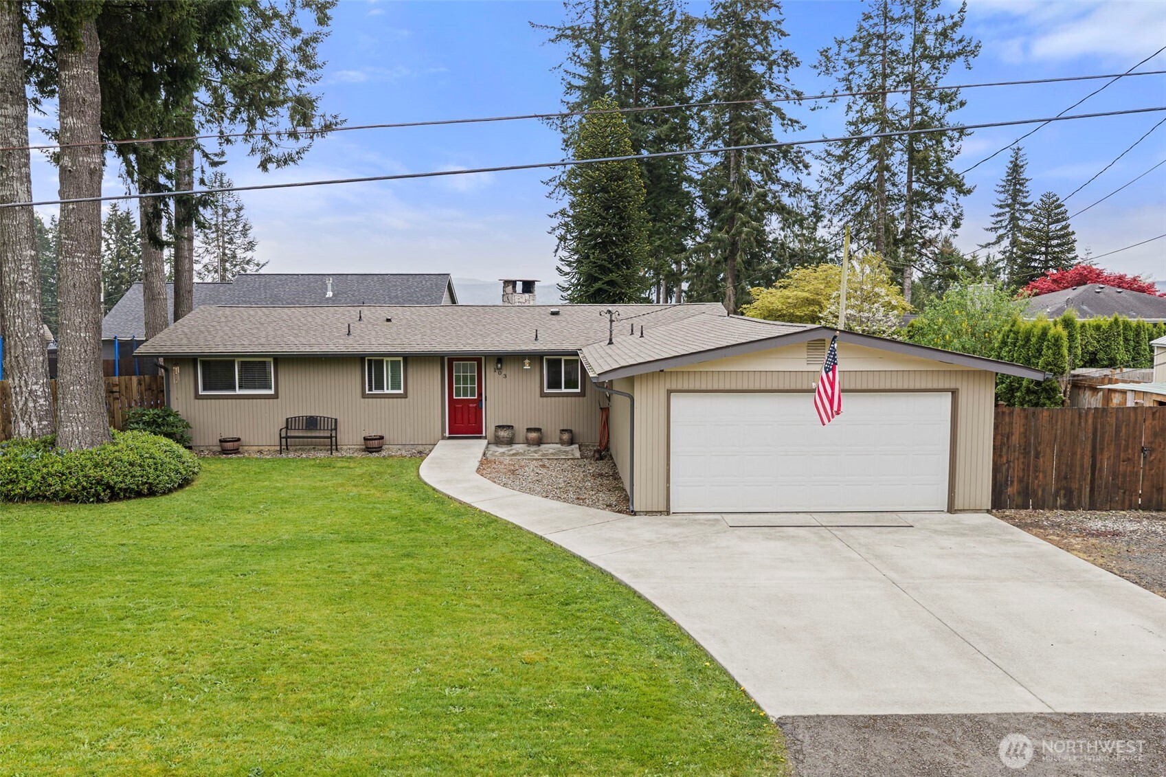 103 Hillcrest Drive , Elma, WA 98541