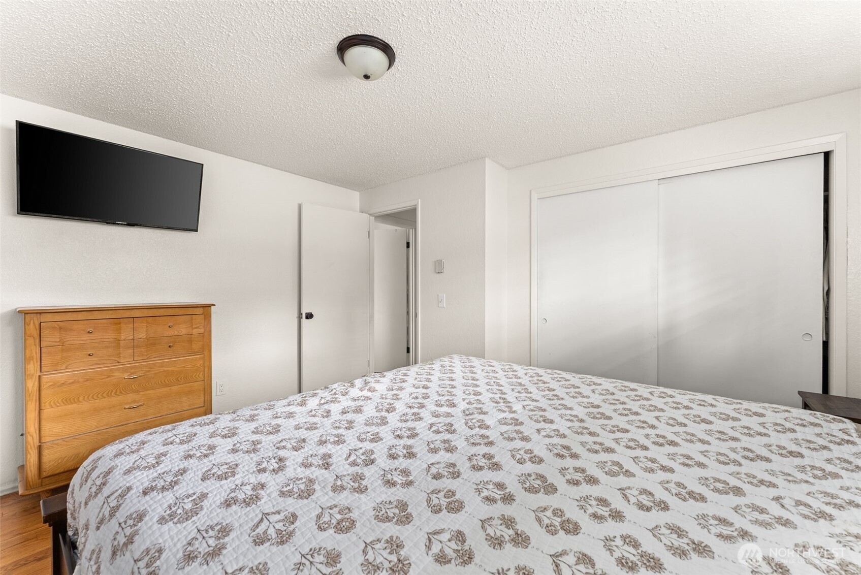 103 Hillcrest Drive , Elma, WA 98541