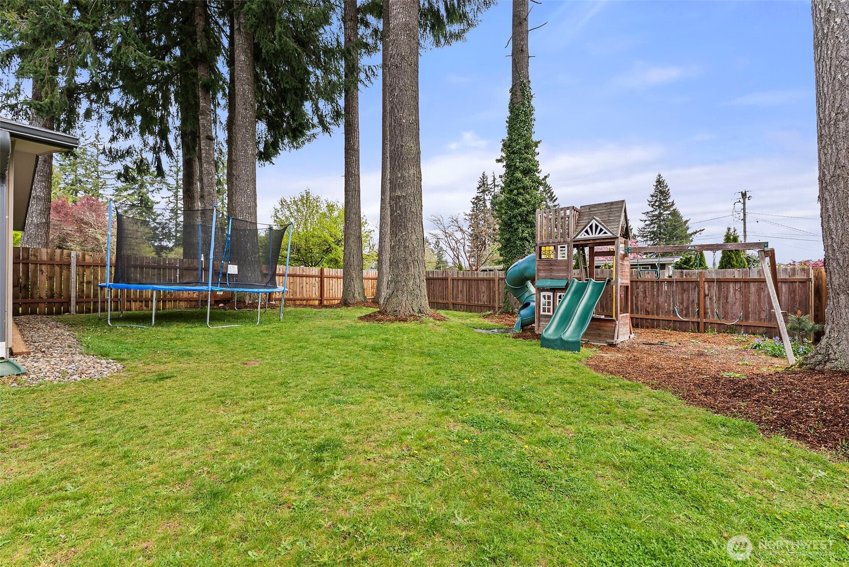 103 Hillcrest Drive , Elma, WA 98541