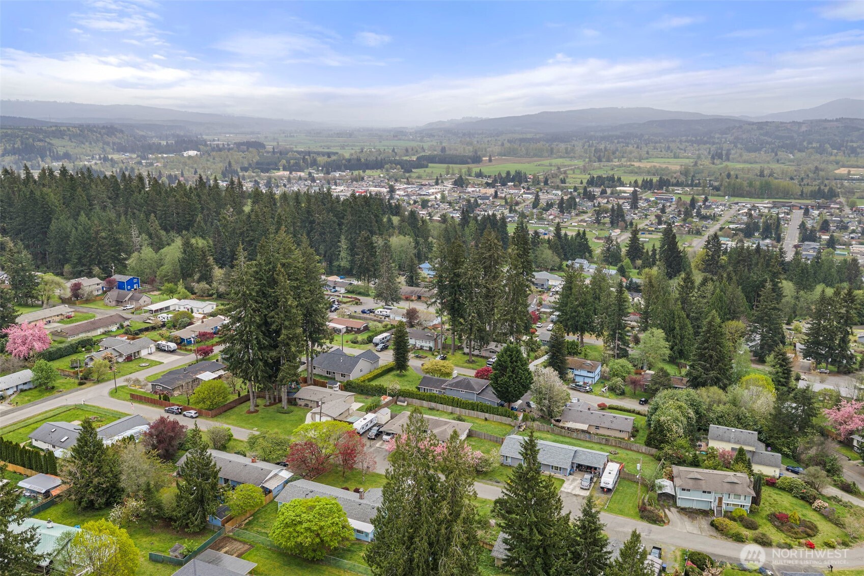 103 Hillcrest Drive , Elma, WA 98541