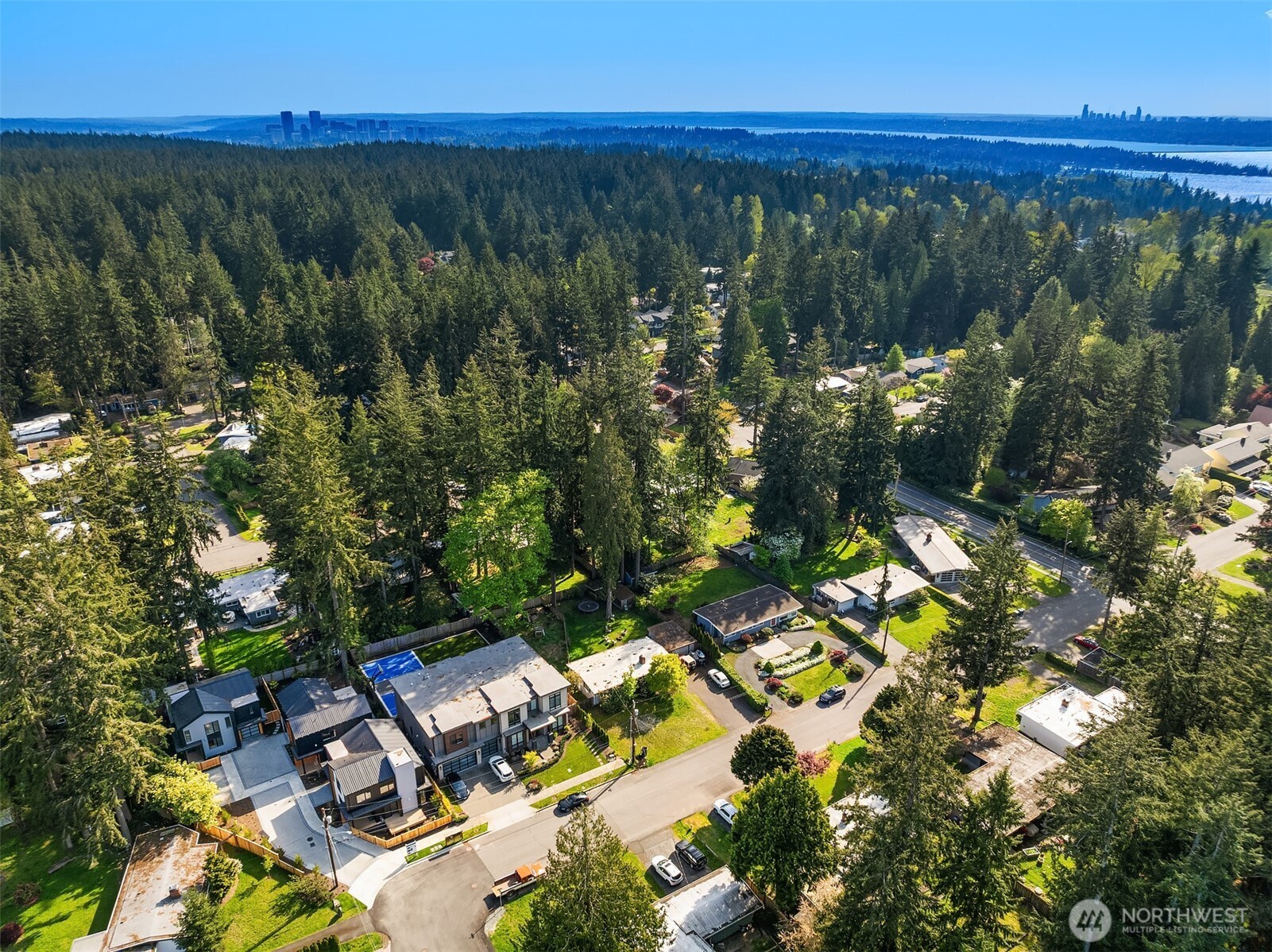 12249 NE 66TH Street , Kirkland, WA 98033