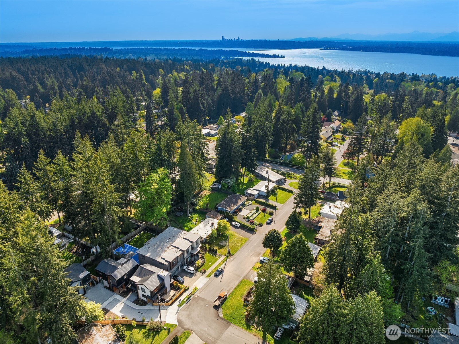 12249 NE 66TH Street , Kirkland, WA 98033