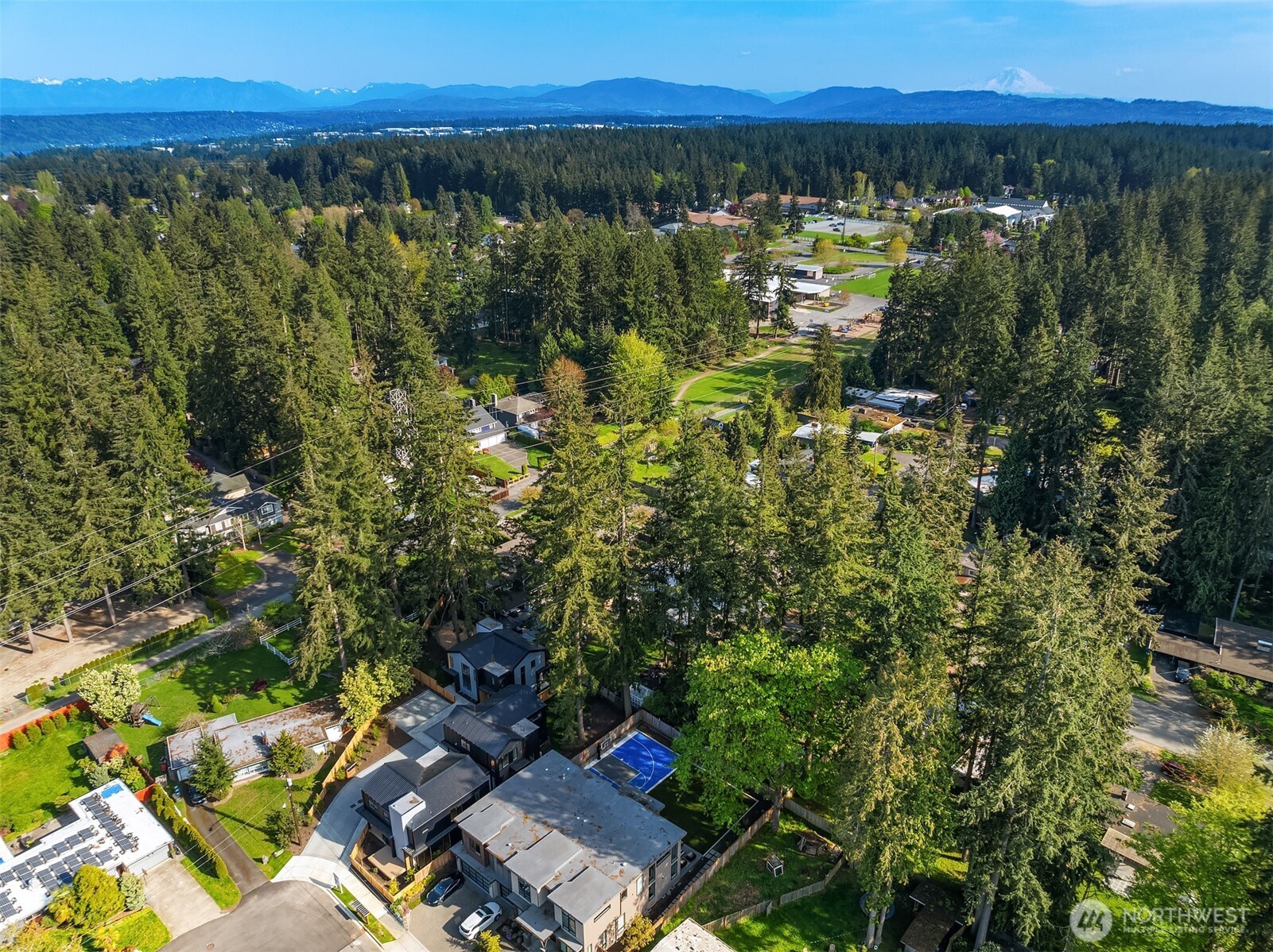 12249 NE 66TH Street , Kirkland, WA 98033