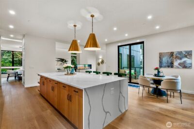 10823 SE 12th Street , Bellevue, WA 98004 - Photo 12