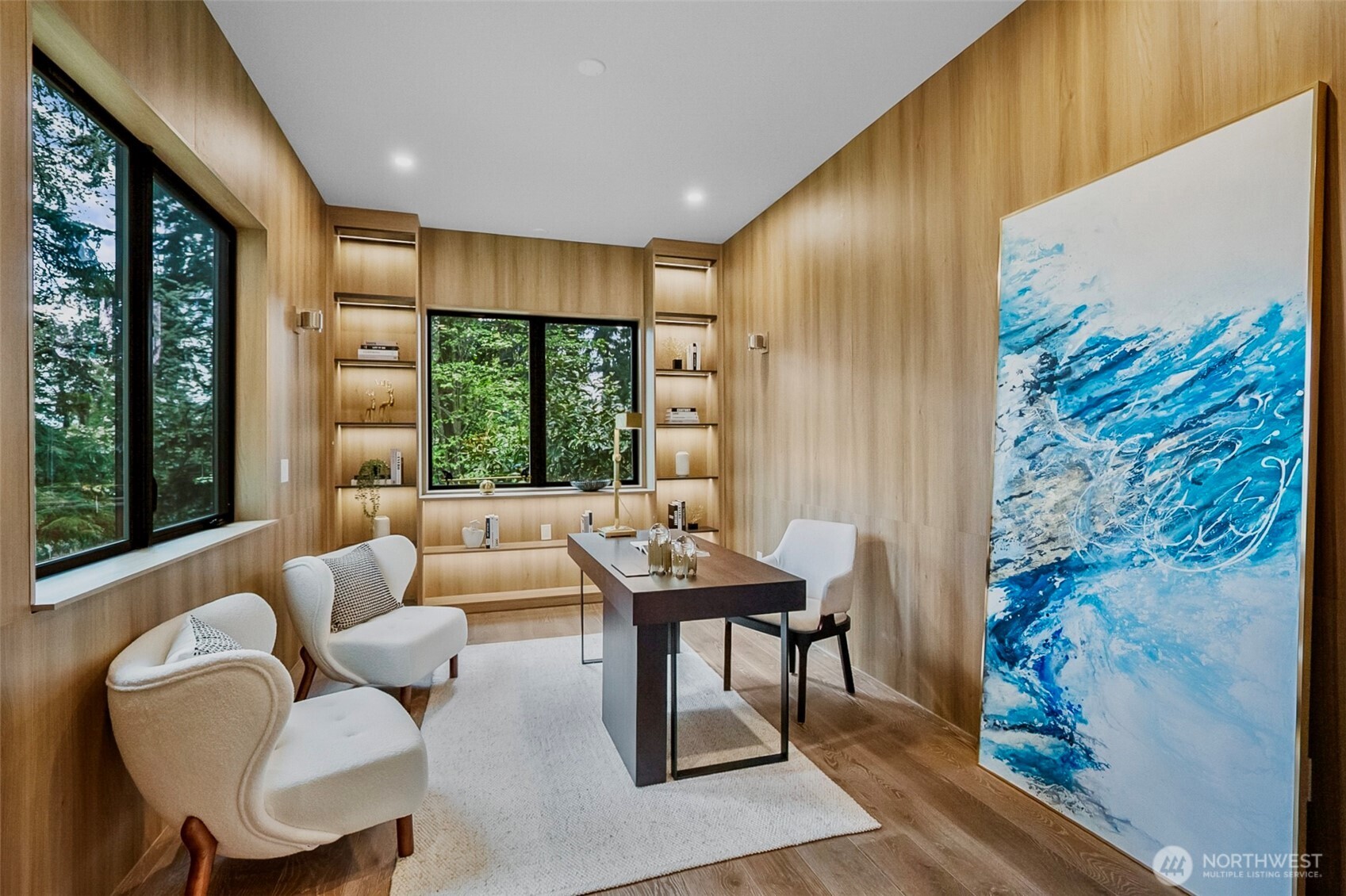 10823 SE 12th Street , Bellevue, WA 98004