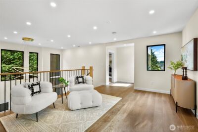 10823 SE 12th Street , Bellevue, WA 98004 - Photo 16