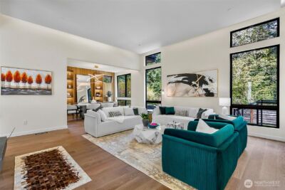 10823 SE 12th Street , Bellevue, WA 98004 - Photo 4