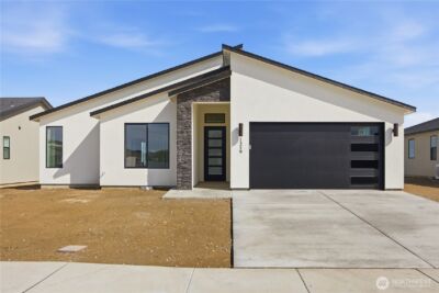 1259 E Mt Hood Street , Othello, WA 99344 - Photo 1