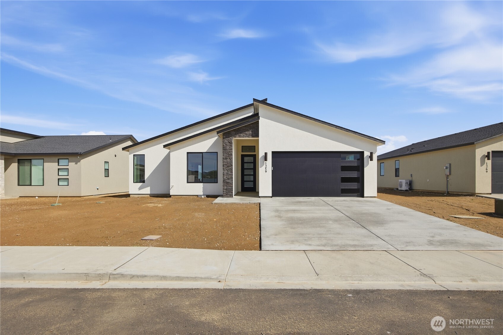 1259 E Mt Hood Street , Othello, WA 99344