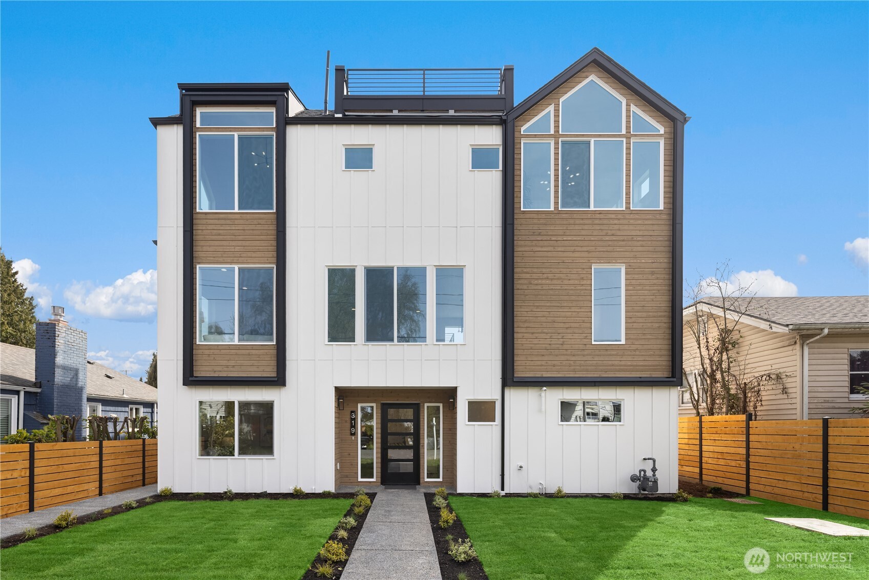 319 NW 87th Street , Seattle, WA 98117