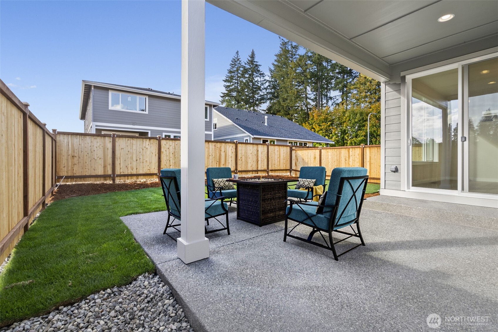 7369 Mirasett Street SW, Tumwater, WA 98512