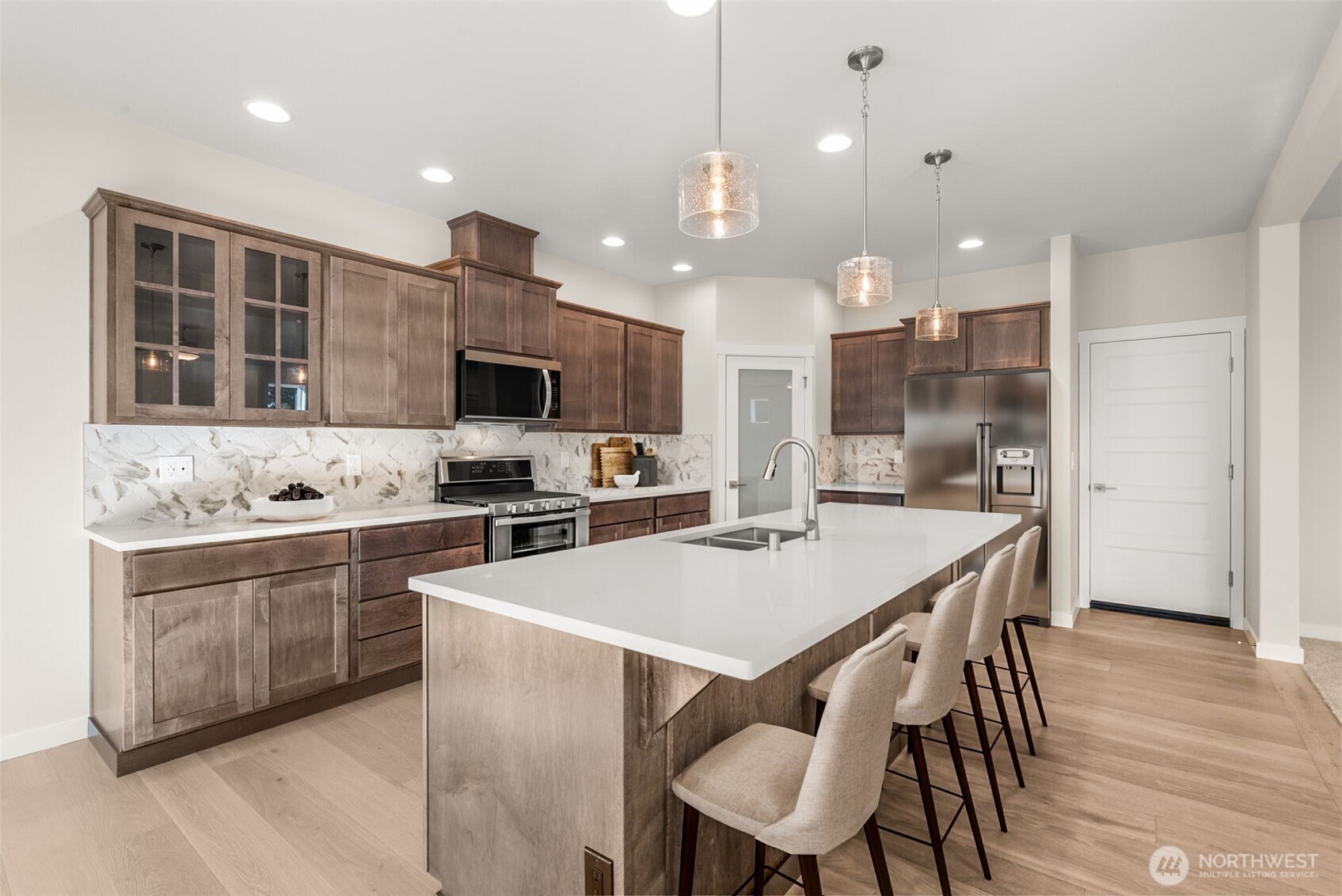 7369 Mirasett Street SW, Tumwater, WA 98512