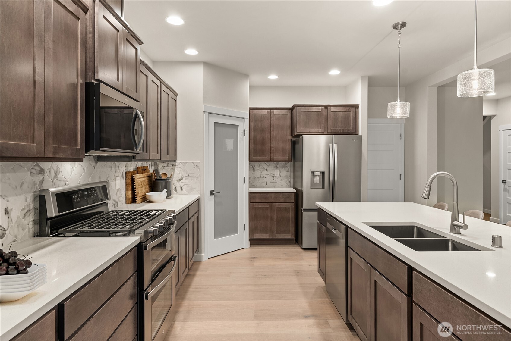 7369 Mirasett Street SW, Tumwater, WA 98512