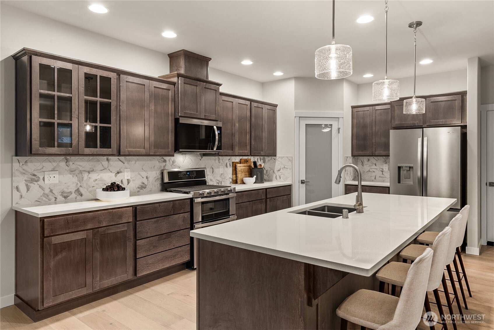 7369 Mirasett Street SW, Tumwater, WA 98512