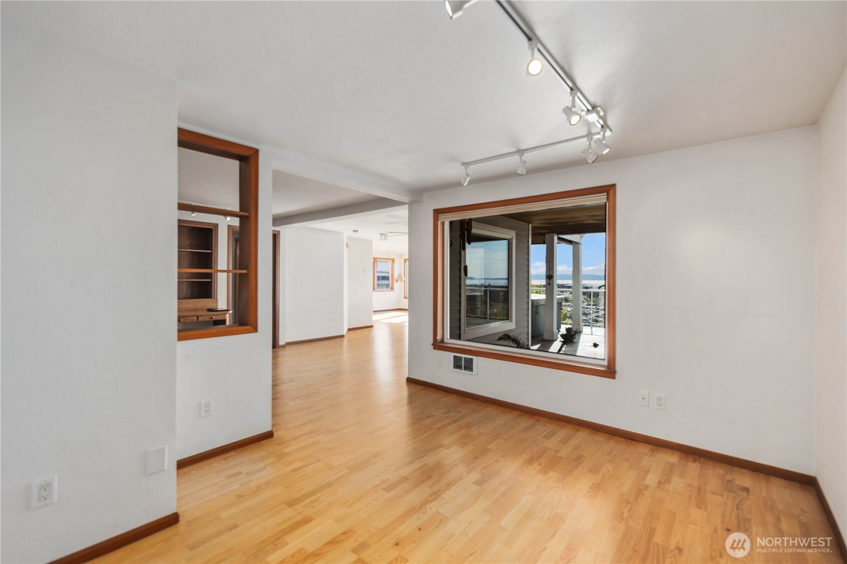 1930 Grand Avenue #2, Everett, WA 98201