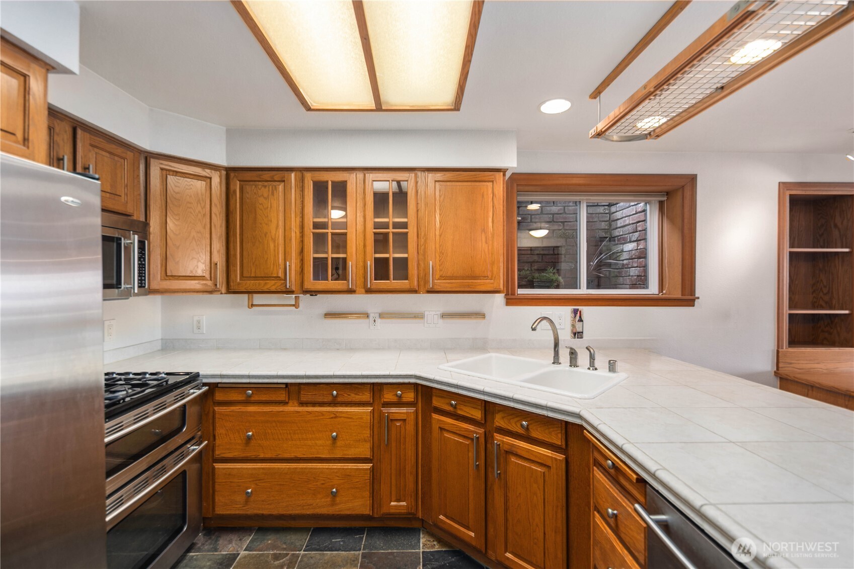 1930 Grand Avenue #2, Everett, WA 98201