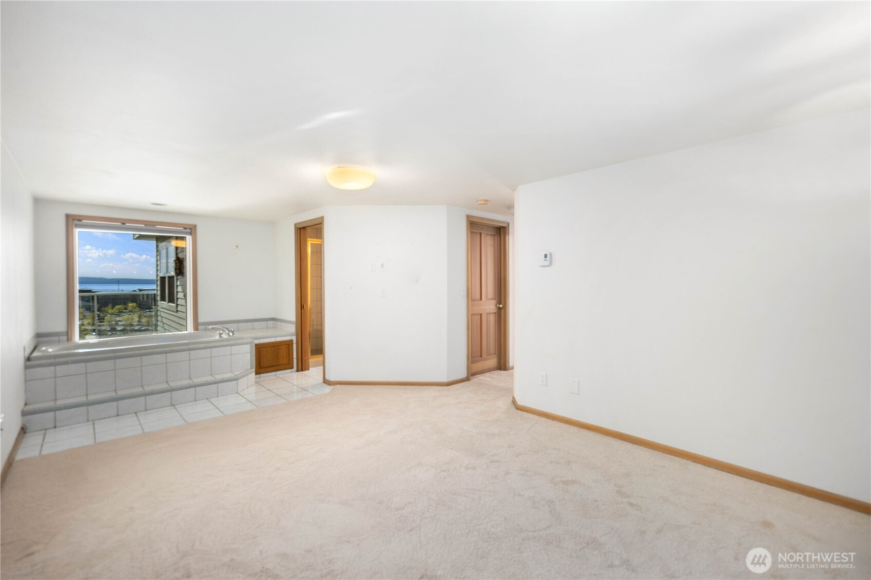 1930 Grand Avenue #2, Everett, WA 98201