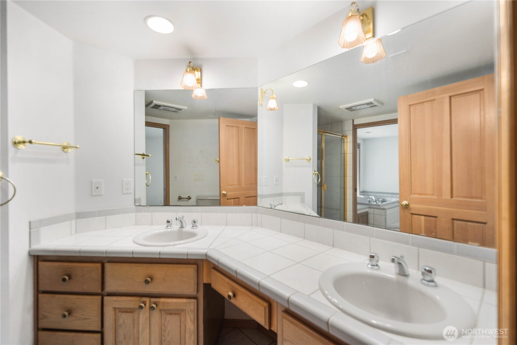 1930 Grand Avenue #2, Everett, WA 98201