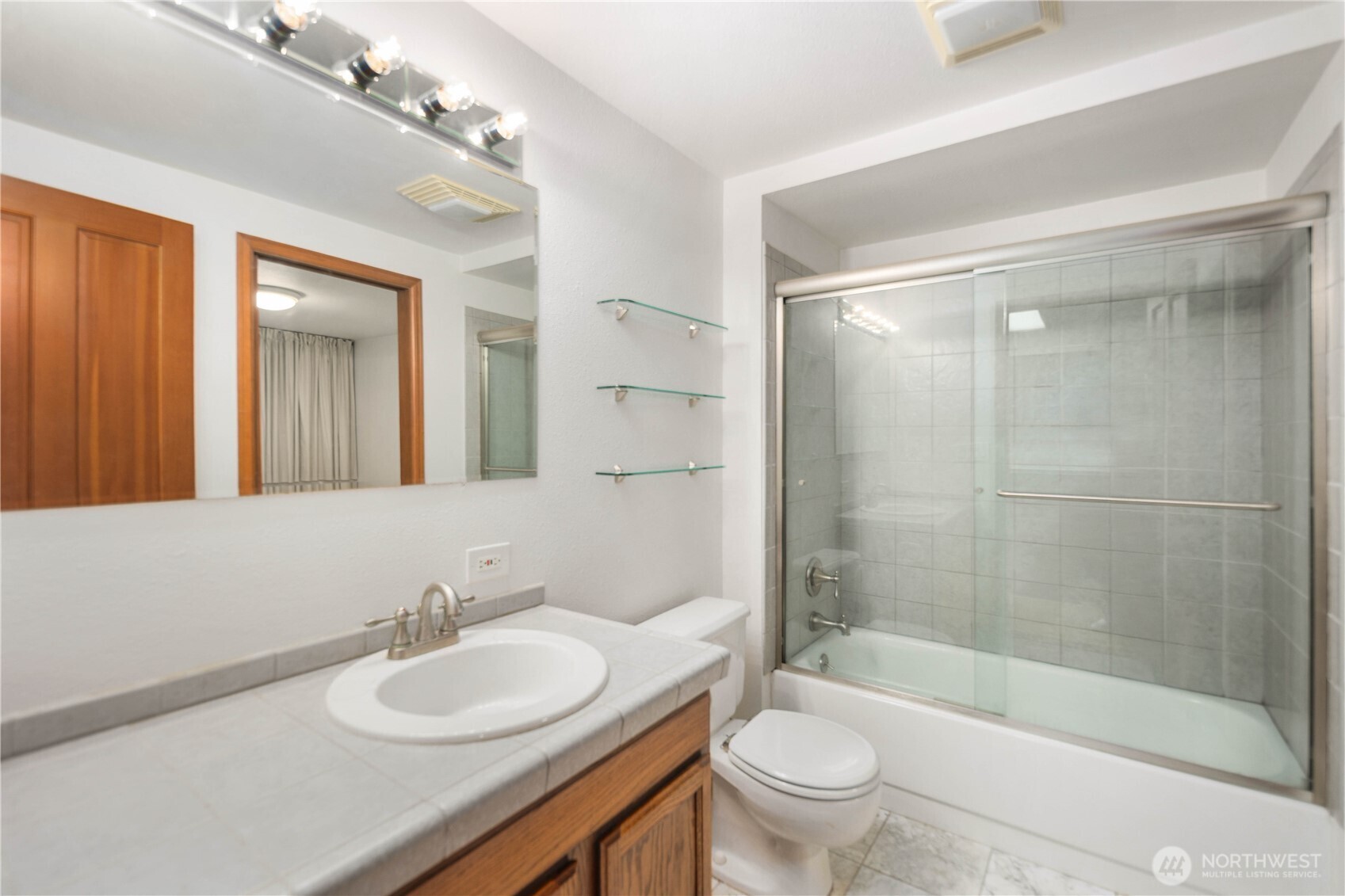1930 Grand Avenue #2, Everett, WA 98201