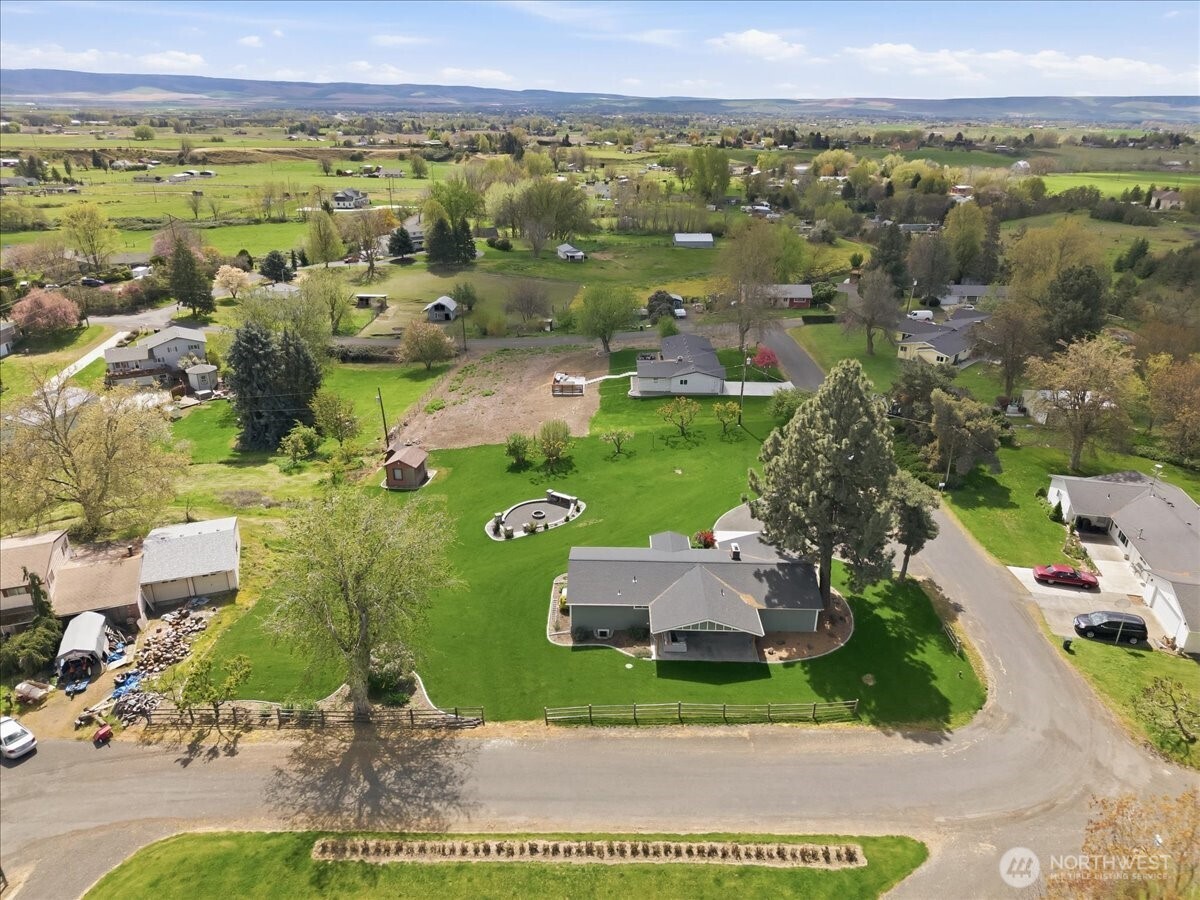 919 Stanley Drive , College Place, WA 99324