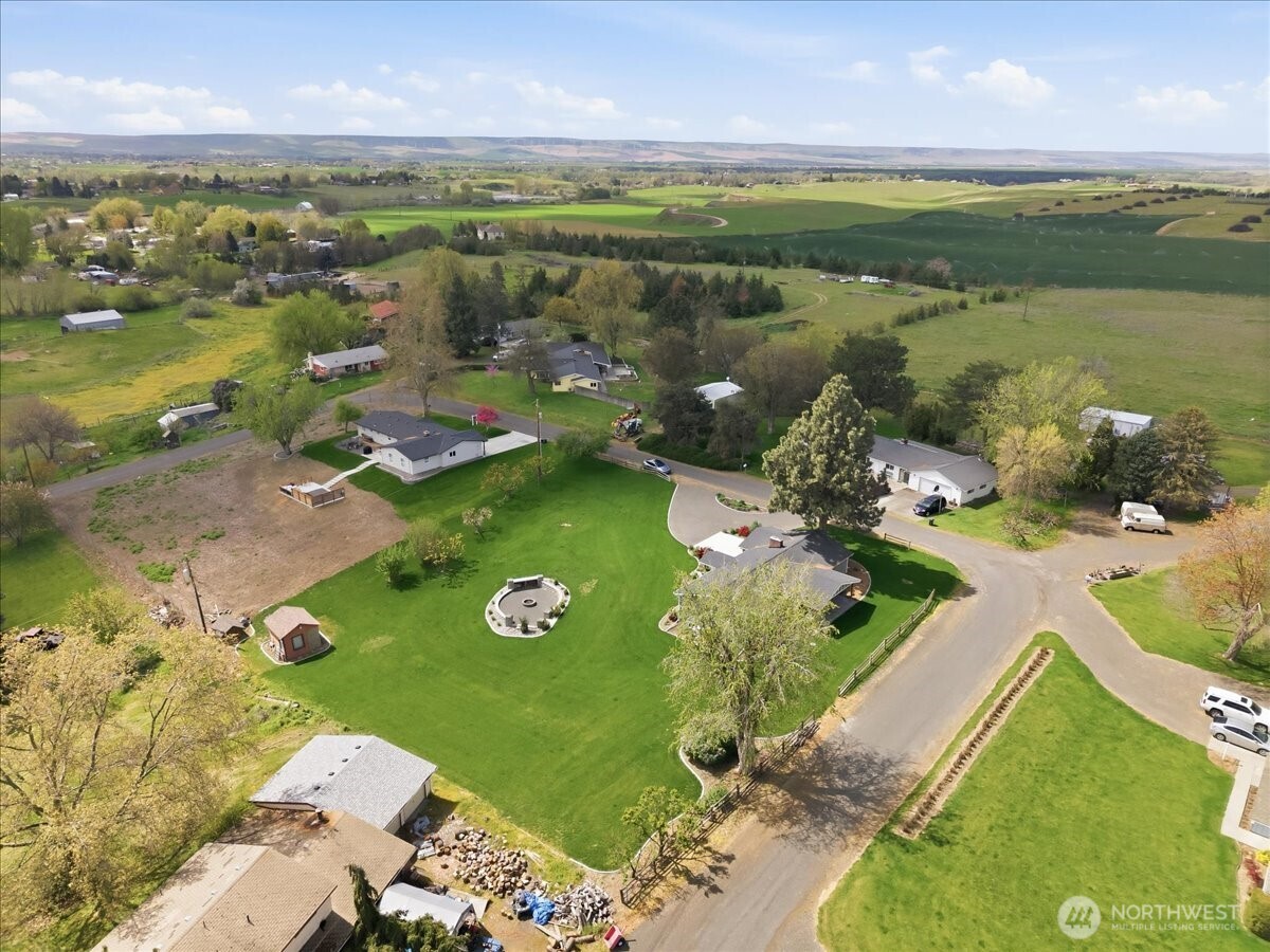 919 Stanley Drive , College Place, WA 99324