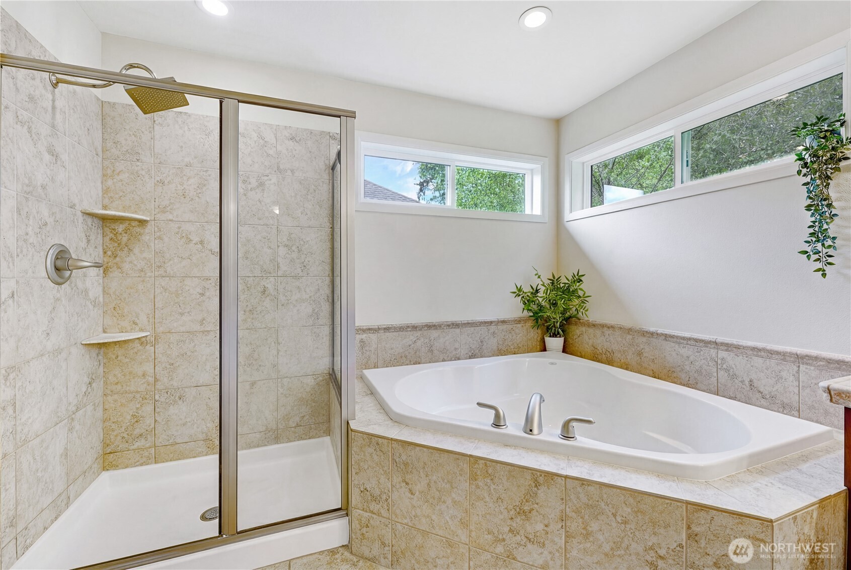 17681 NE 121st Court , Redmond, WA 98052