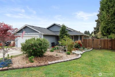 305 E Oakview Avenue , Centralia, WA 98531 - Photo 1