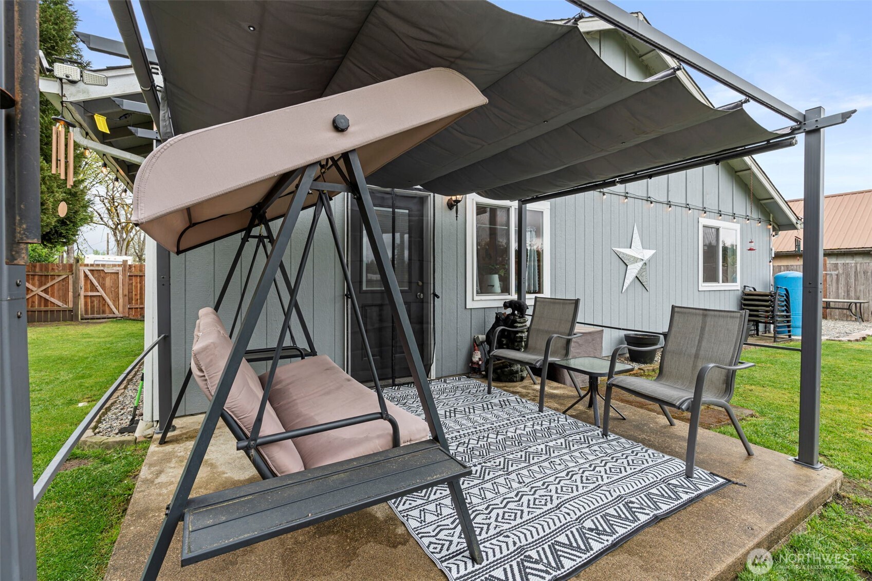 305 E Oakview Avenue , Centralia, WA 98531