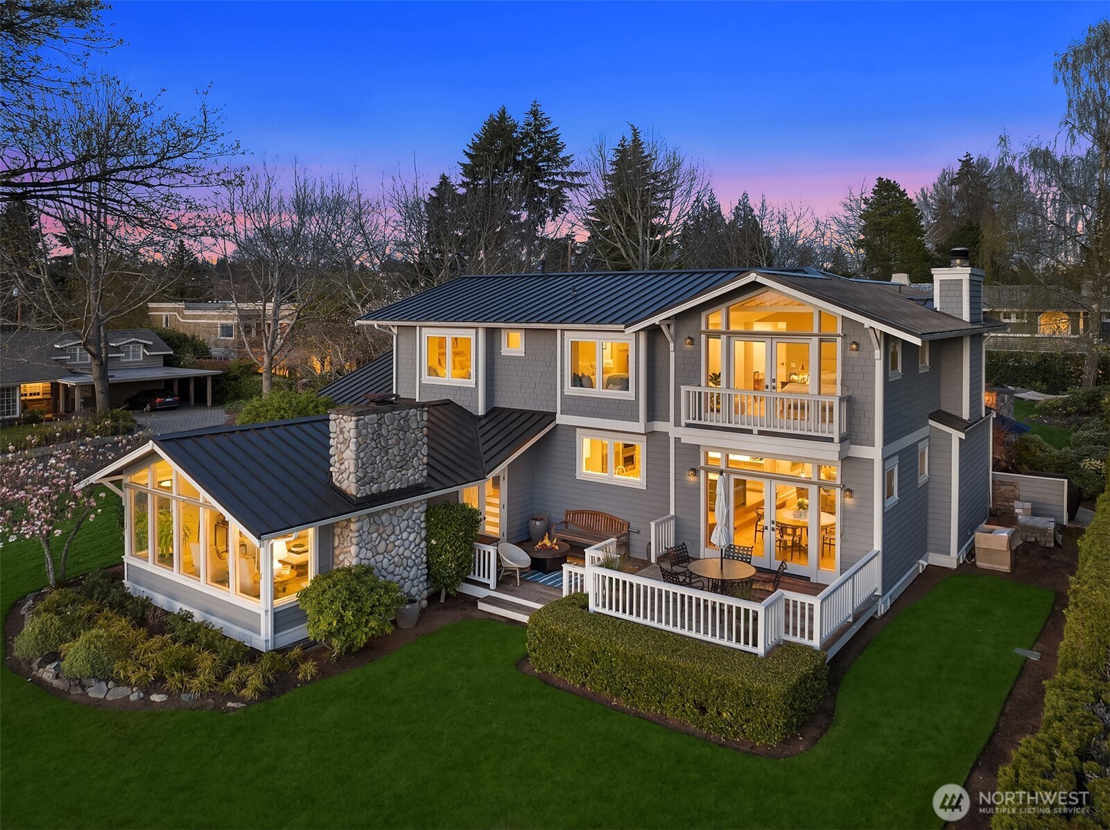 8429 NE 7th Street , Medina, WA 98039