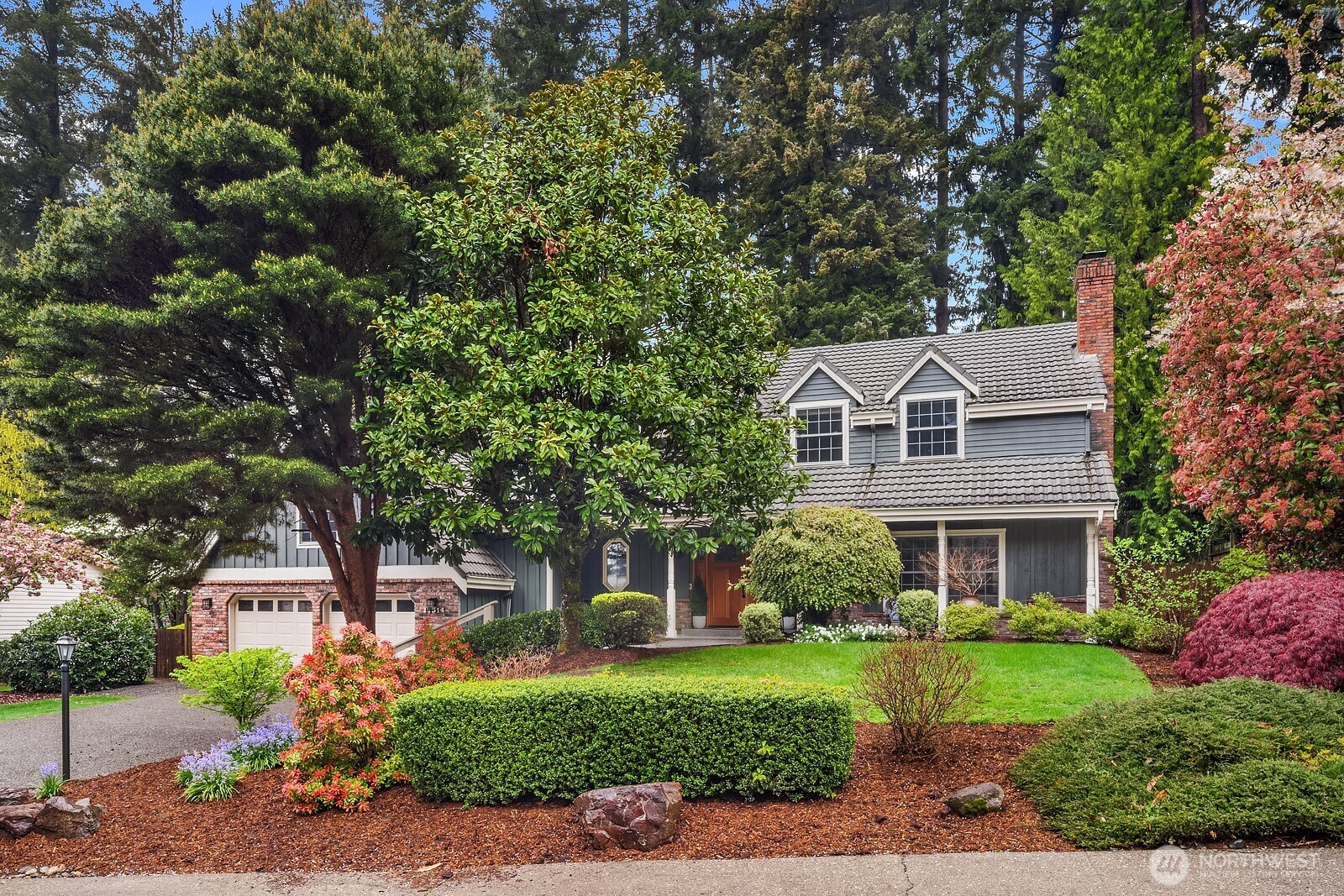 14314 NE 10th Place , Bellevue, WA 98007