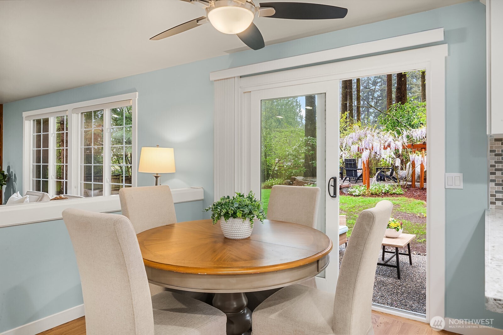 14314 NE 10th Place , Bellevue, WA 98007