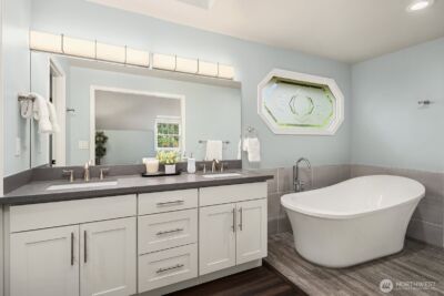 14314 NE 10th Place , Bellevue, WA 98007 - Photo 21