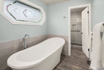 14314 NE 10th Place , Bellevue, WA 98007 - Photo 22