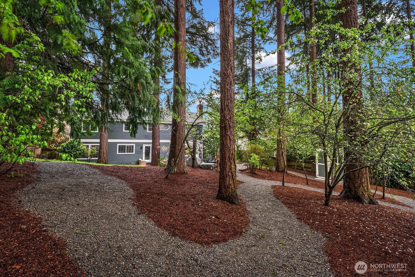 14314 NE 10th Place , Bellevue, WA 98007