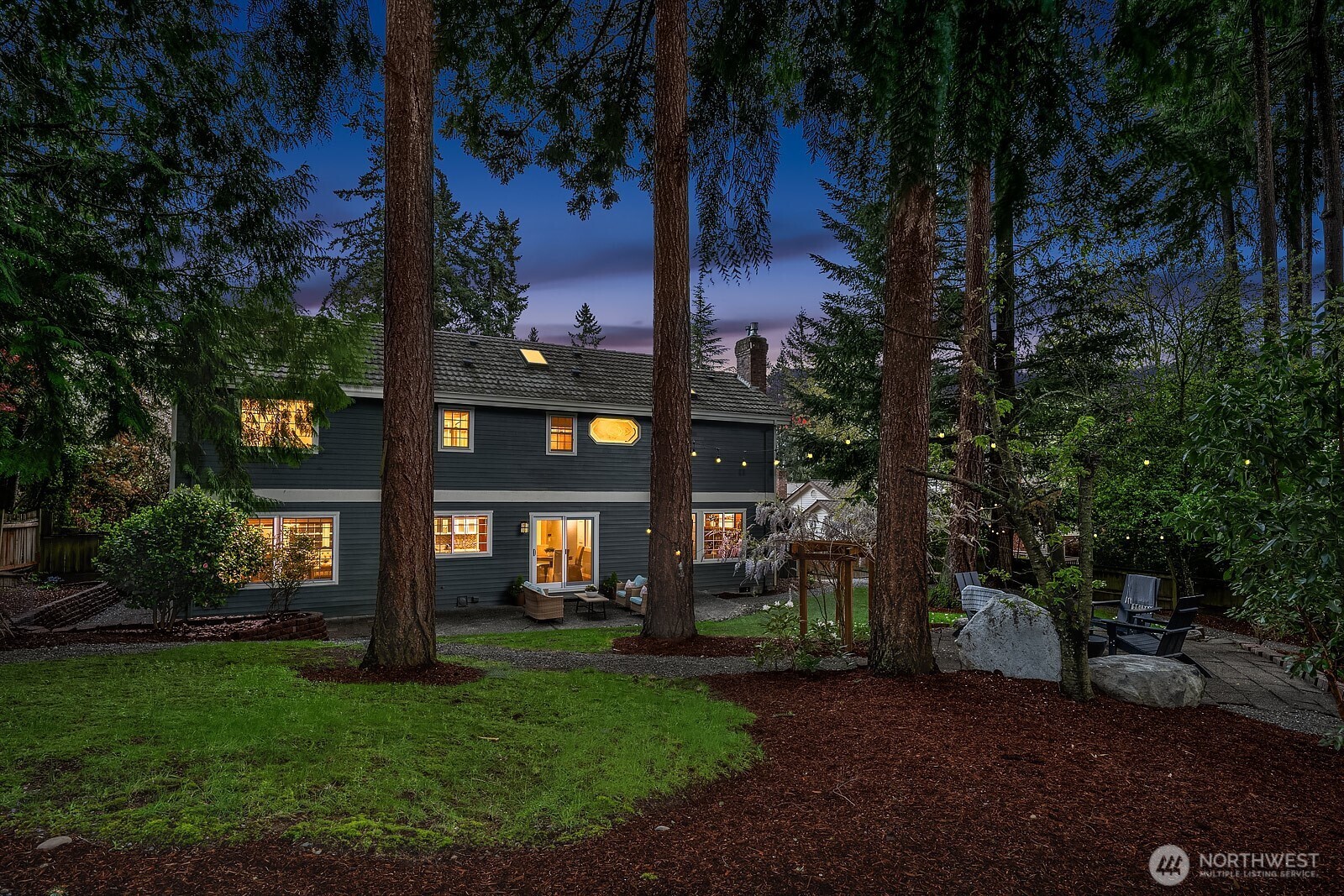 14314 NE 10th Place , Bellevue, WA 98007