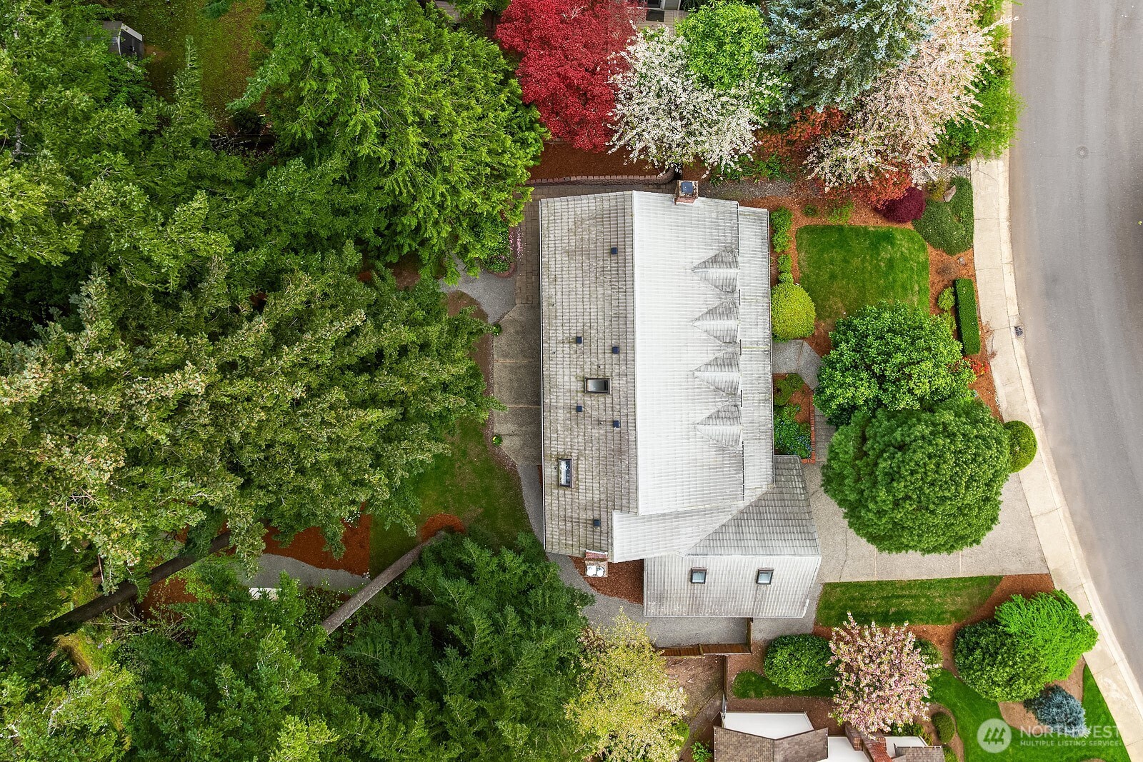 14314 NE 10th Place , Bellevue, WA 98007