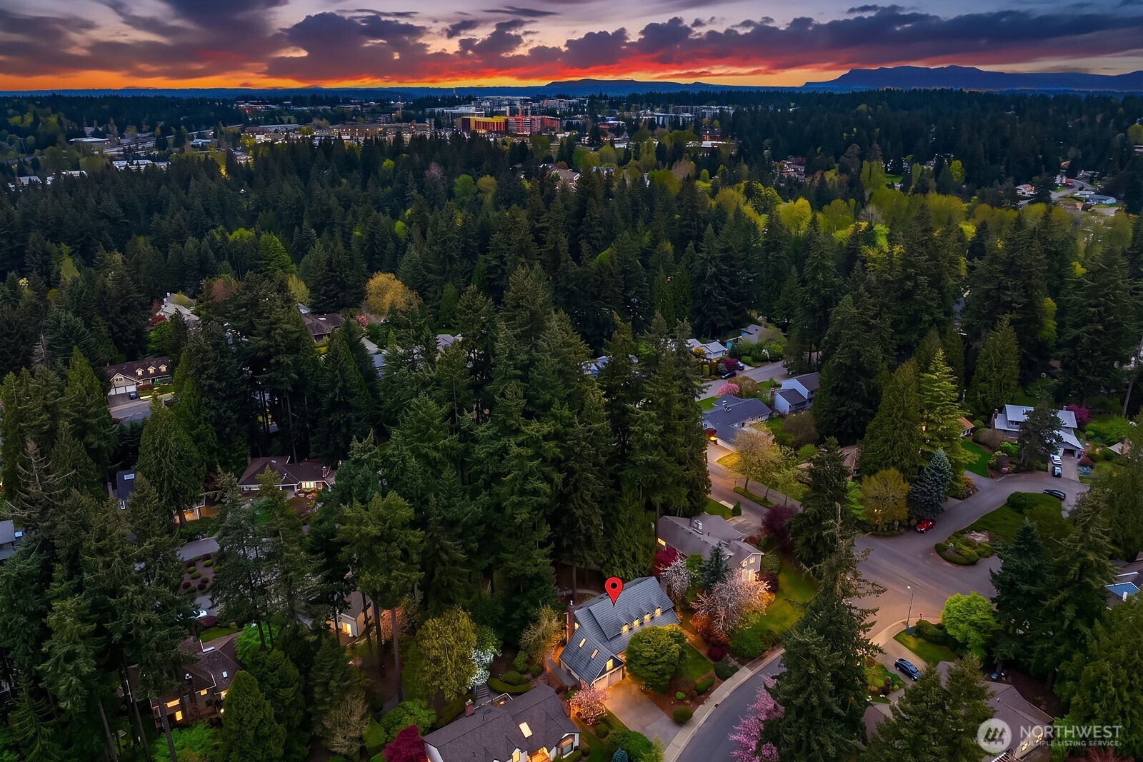 14314 NE 10th Place , Bellevue, WA 98007