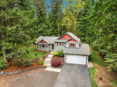 1581 SE Dews Lane , Port Orchard, WA 98367