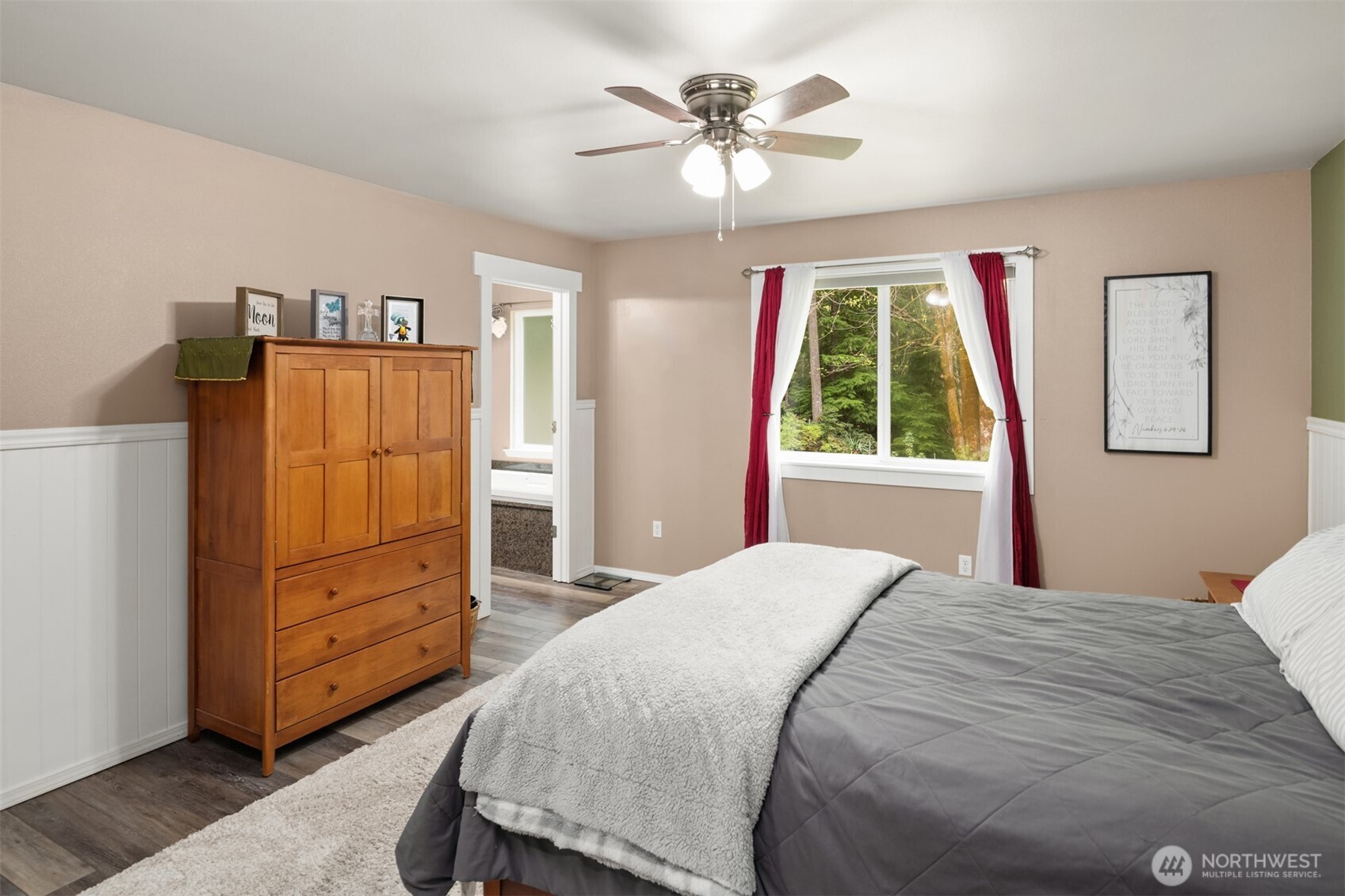 1581 SE Dews Lane , Port Orchard, WA 98367