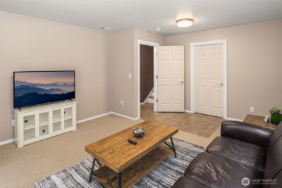 1581 SE Dews Lane , Port Orchard, WA 98367 - Photo 27