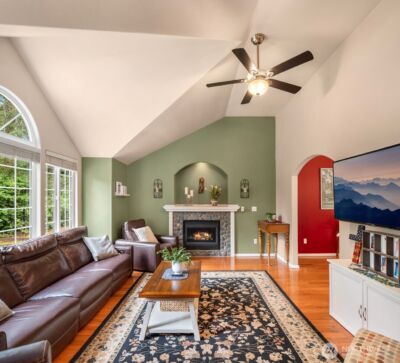 1581 SE Dews Lane , Port Orchard, WA 98367 - Photo 5