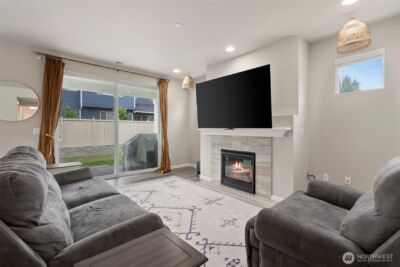 3115 Stephanie Loop NE, Lacey, WA 98516 - Photo 4