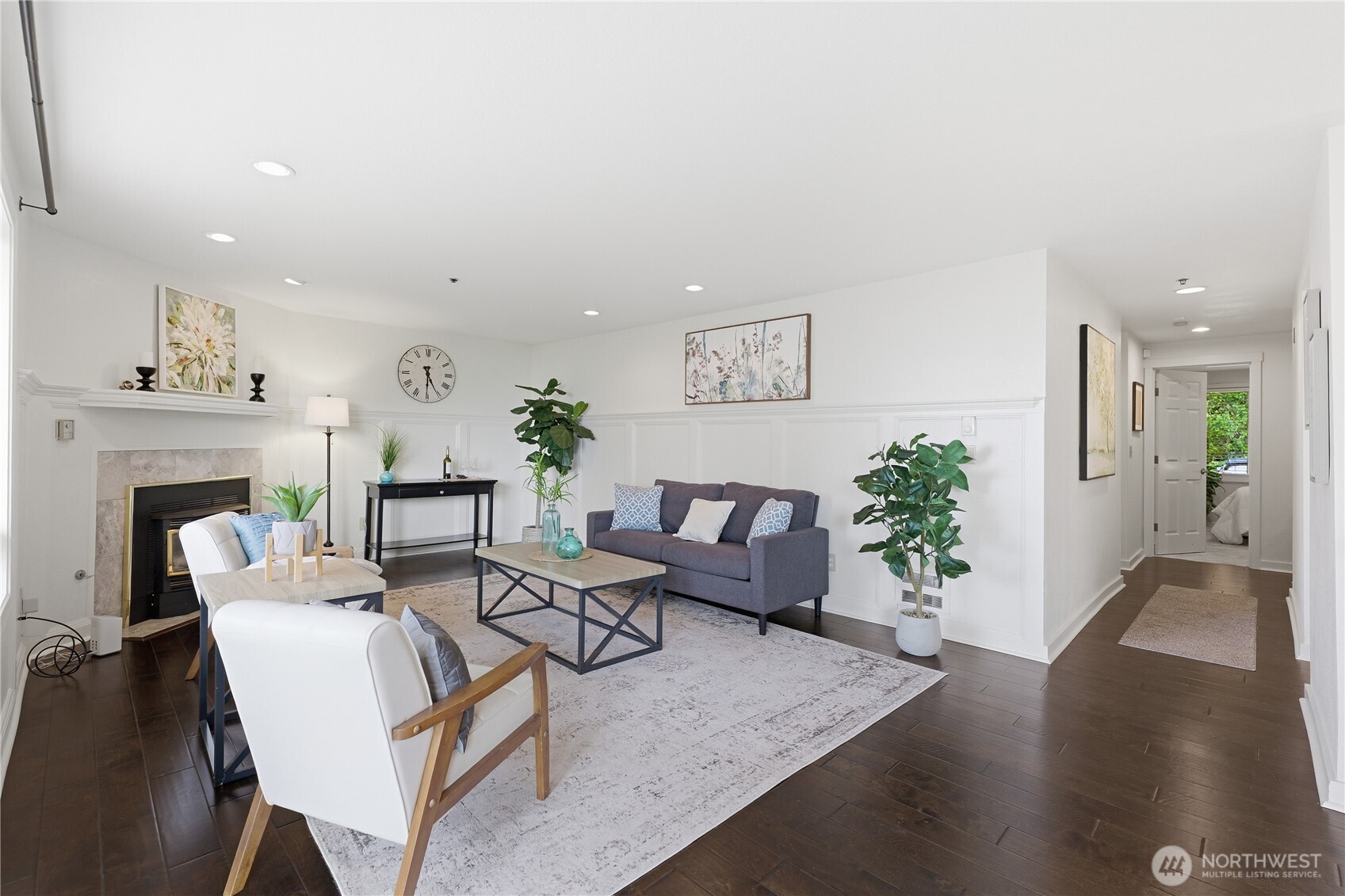 28701 6th Place S #107, Des Moines, WA 98198