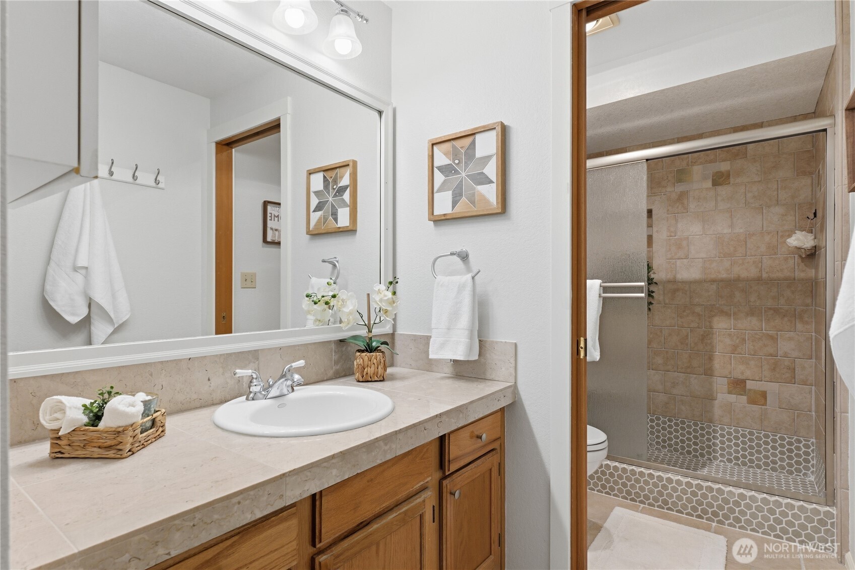 28701 6th Place S #107, Des Moines, WA 98198