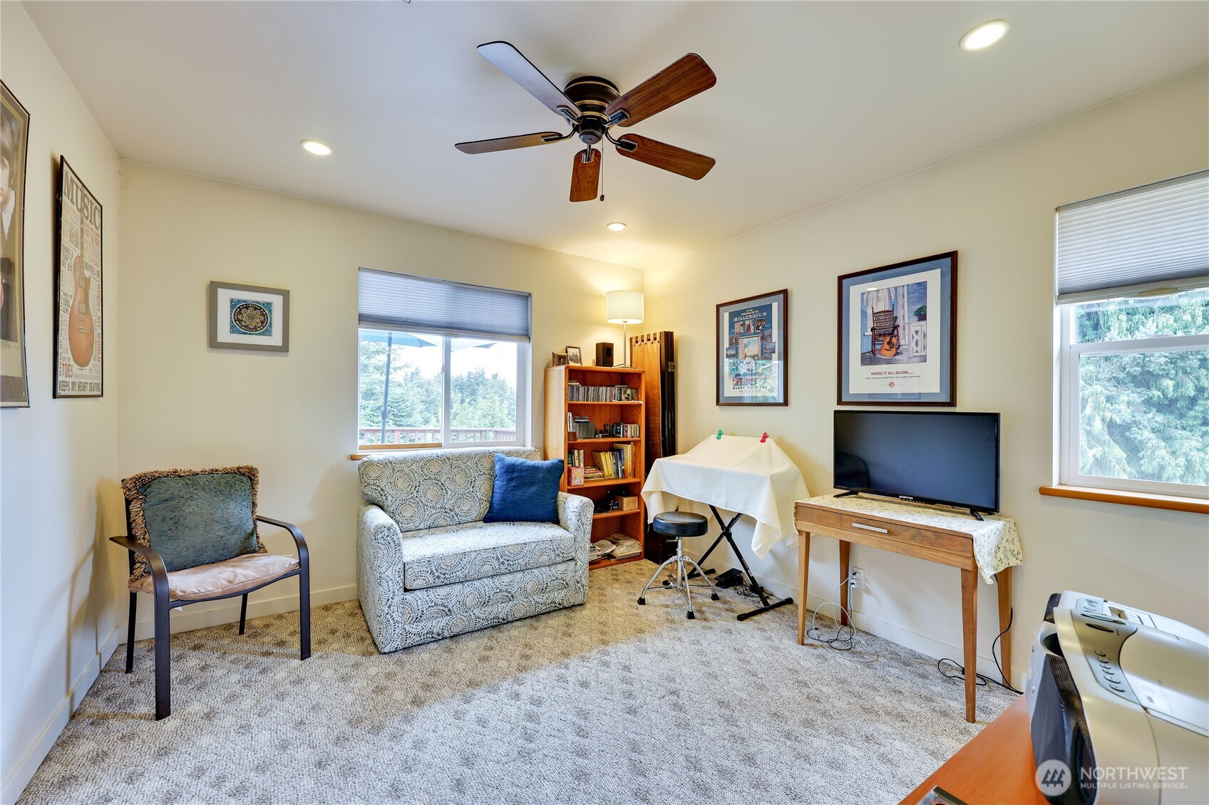 2560 NE William E Sutton Road , Bremerton, WA 98311